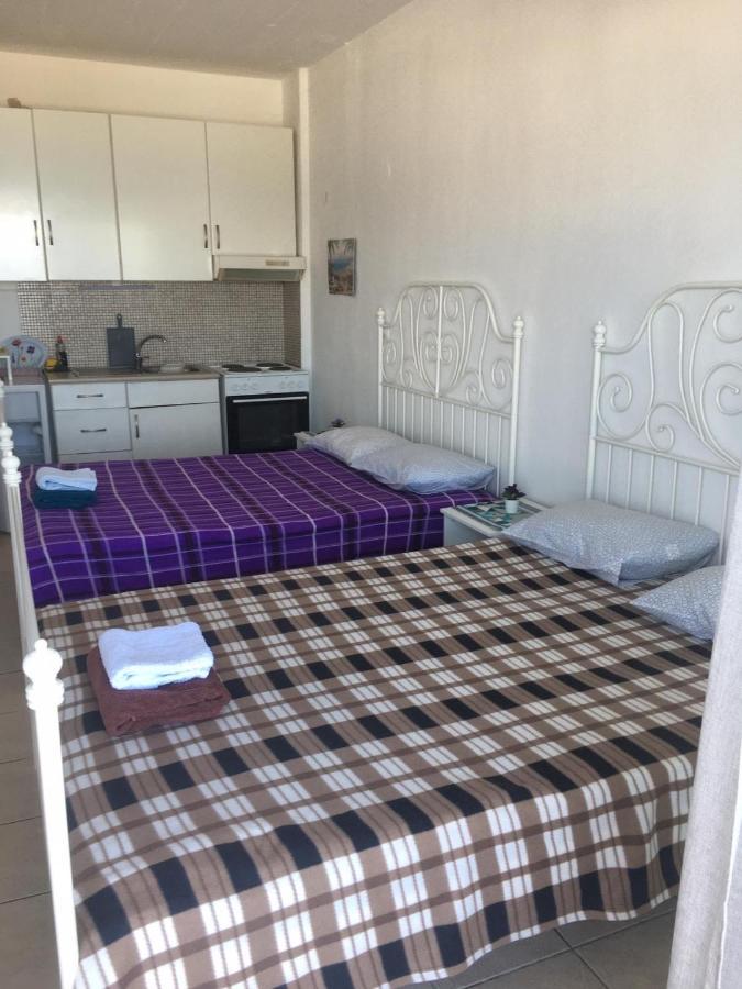 Breeze Apartments Peraia  Bagian luar foto
